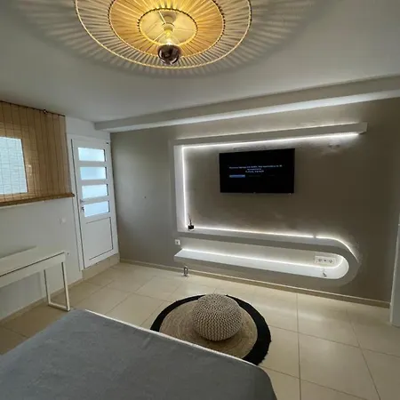 City Center One Bedroom Apartment Agios Nikolaos  Exterior photo